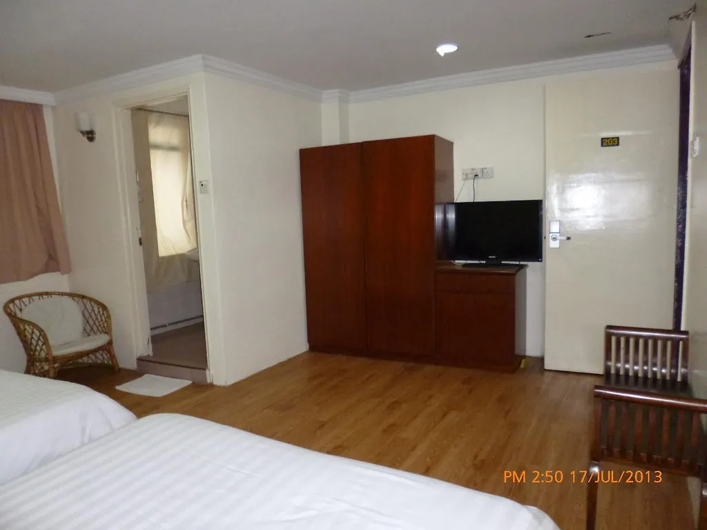 Hotel Merry Johor Bahru