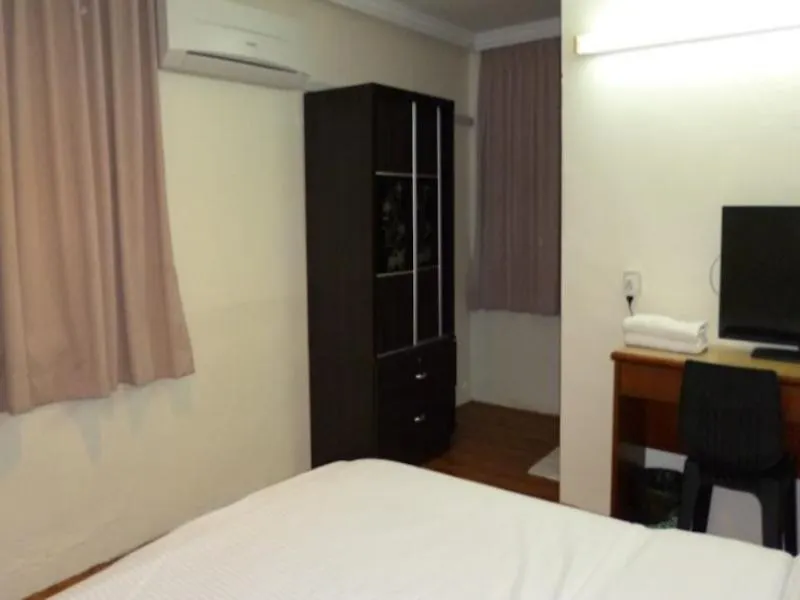 جوهر بهرو Hotel Merry 0*, جوهر بهرو